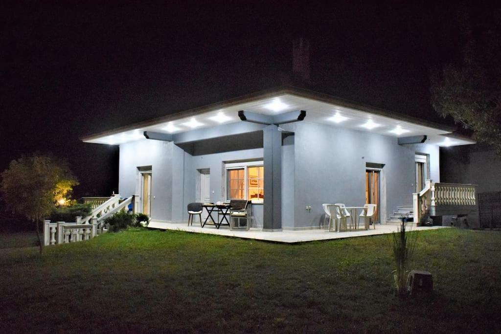 ChrysiDeppy'S House Κοντά Στα Λουτρά Πόζαρ公寓 外观 照片
